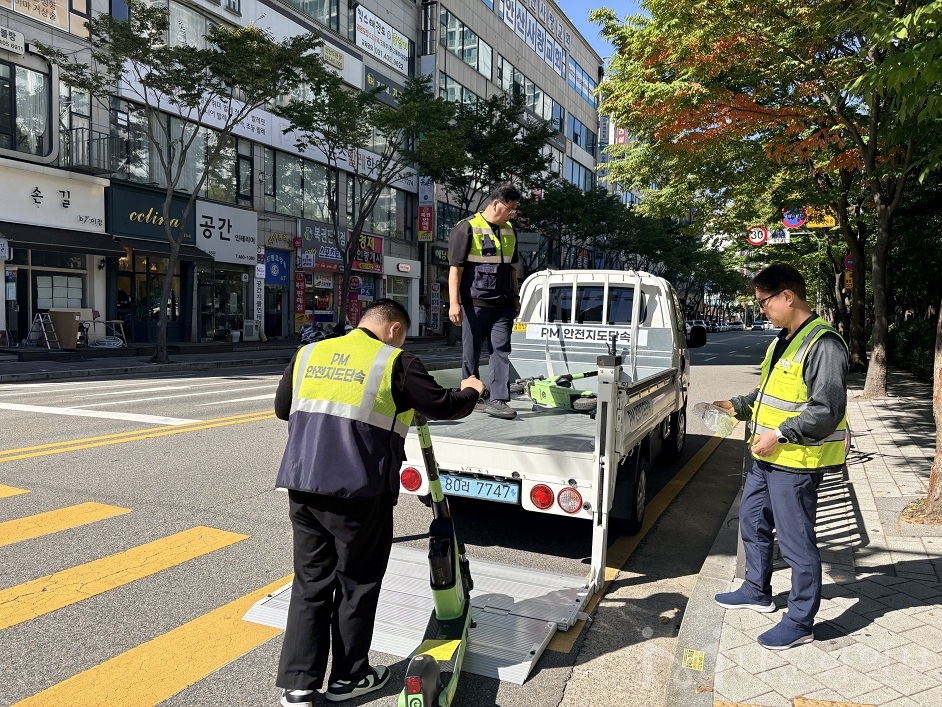 안산시, 무단 방치 개인형 이동장치 즉시 견인 강화 사진